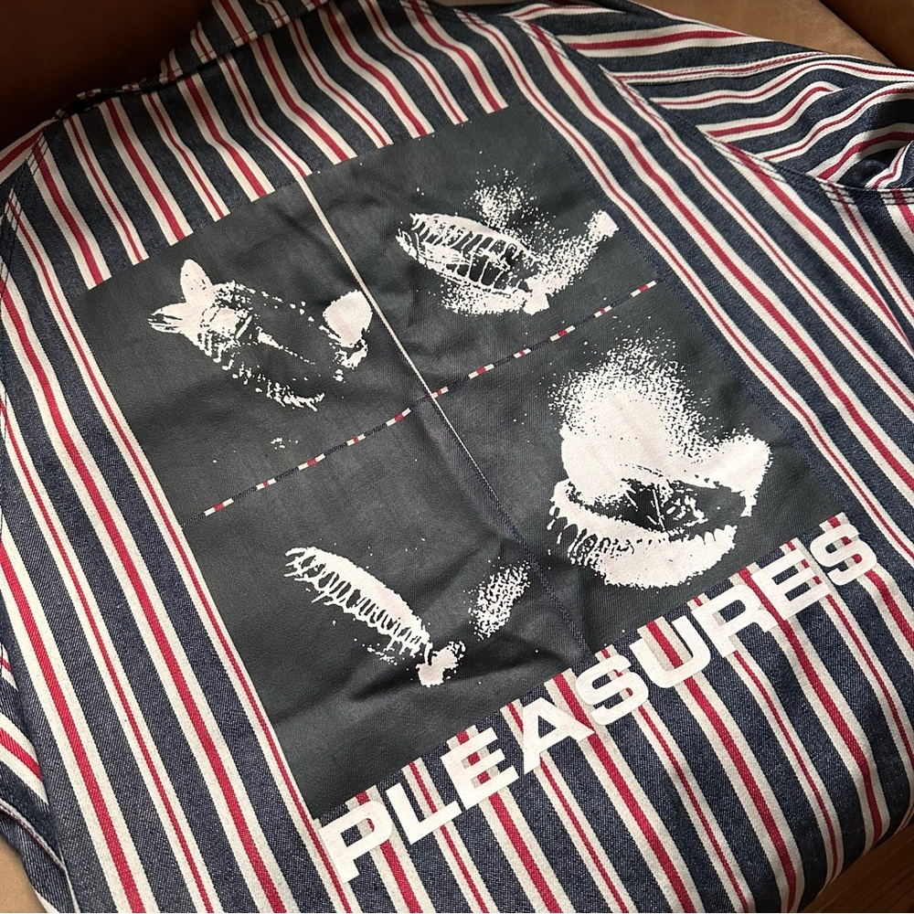 PLEASURES striped chore jacket over shirt shacket denim red printed graphic - Picture 6 of 11